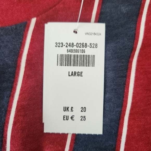 Hollister Striped Tee. Size Large. New. - Picture 8 of 8